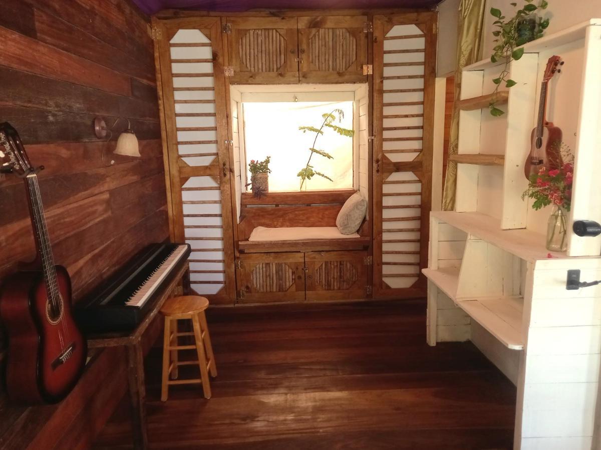Casa Lumiere Daire Bocas Town Dış mekan fotoğraf